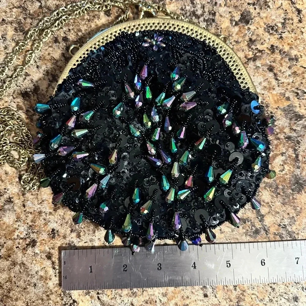 Vintage Black Dangle Bead And Sequins Iridescent Evening Bag Kiss Lock Closure - Picture 6 of 14